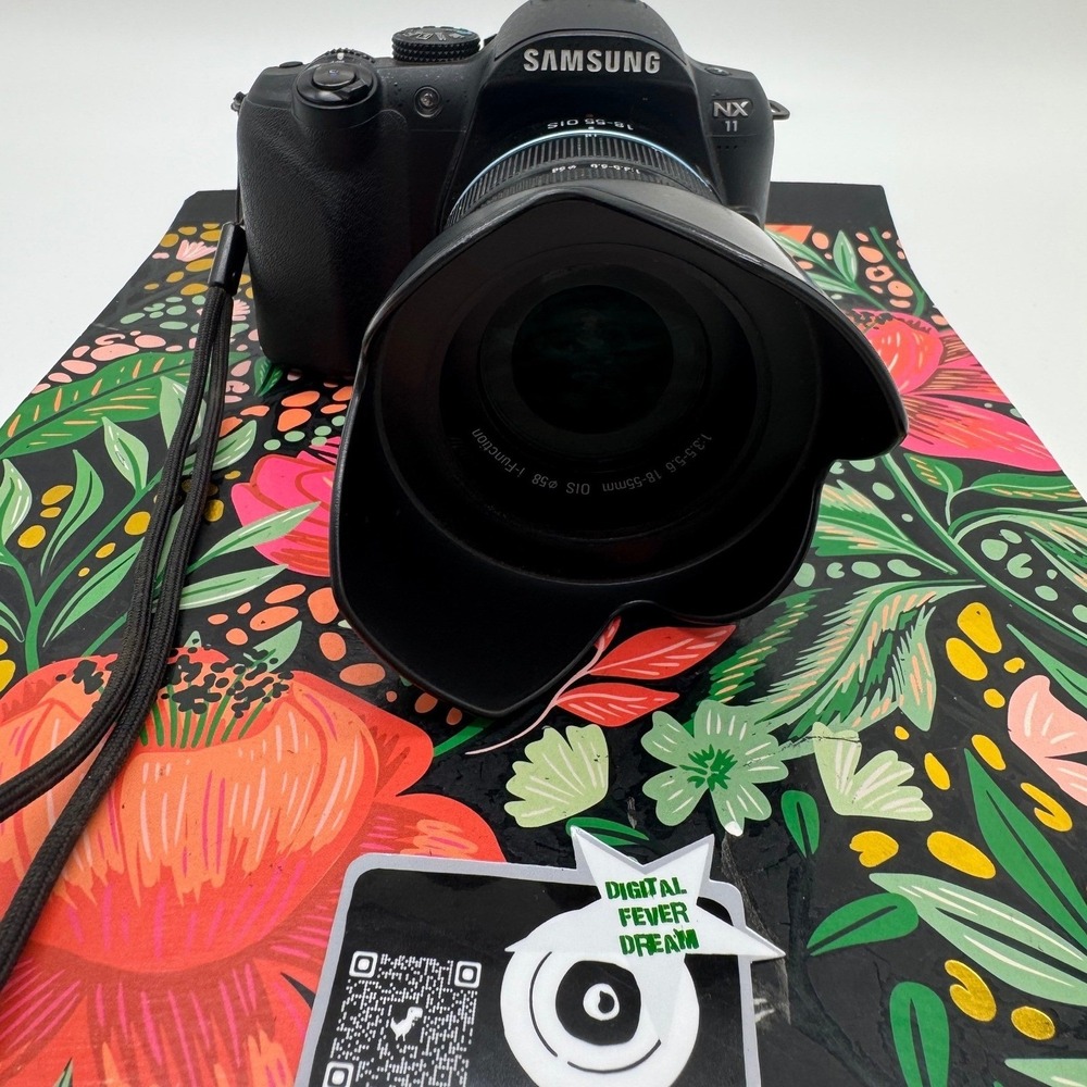 Samsung NX11 Mirrorless Camera 18-55mm OIS Lens Charger Strap 256MB SD Bundle